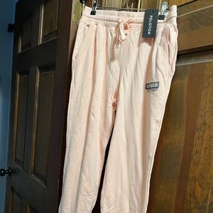 NWT Peloton jogger